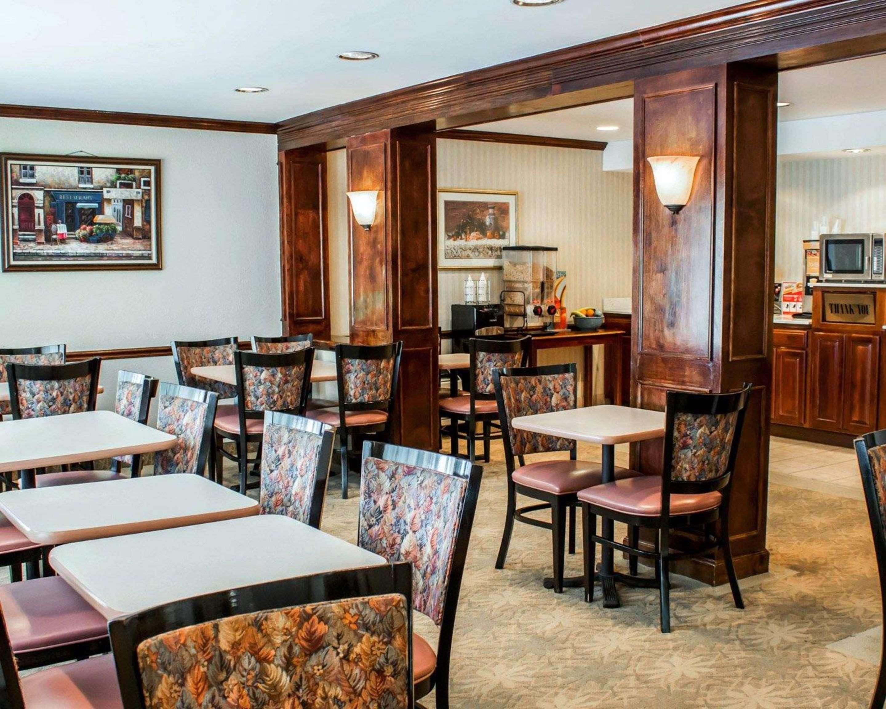 Quality Inn Rocky Mount Buitenkant foto