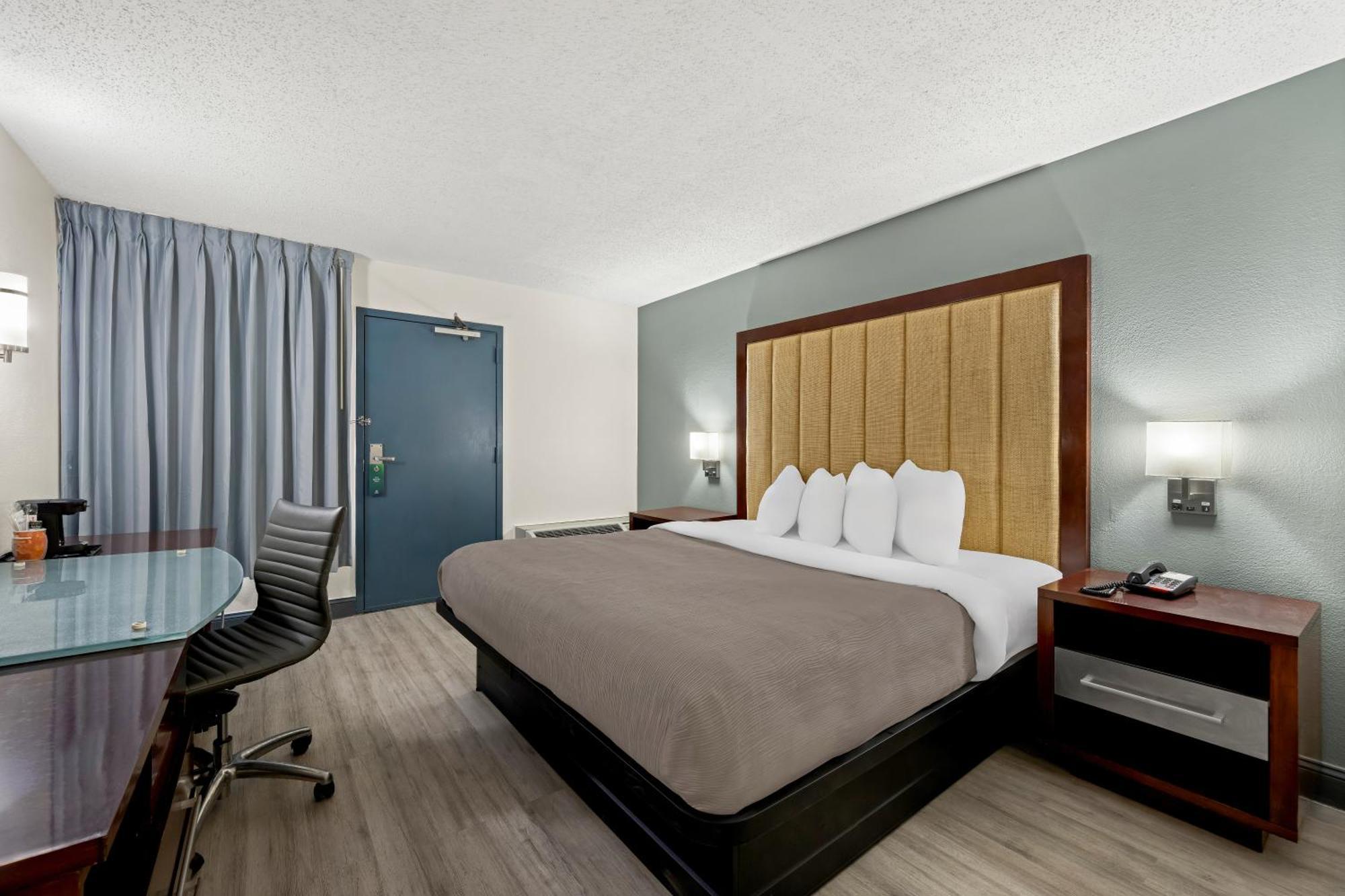 Quality Inn Rocky Mount Buitenkant foto