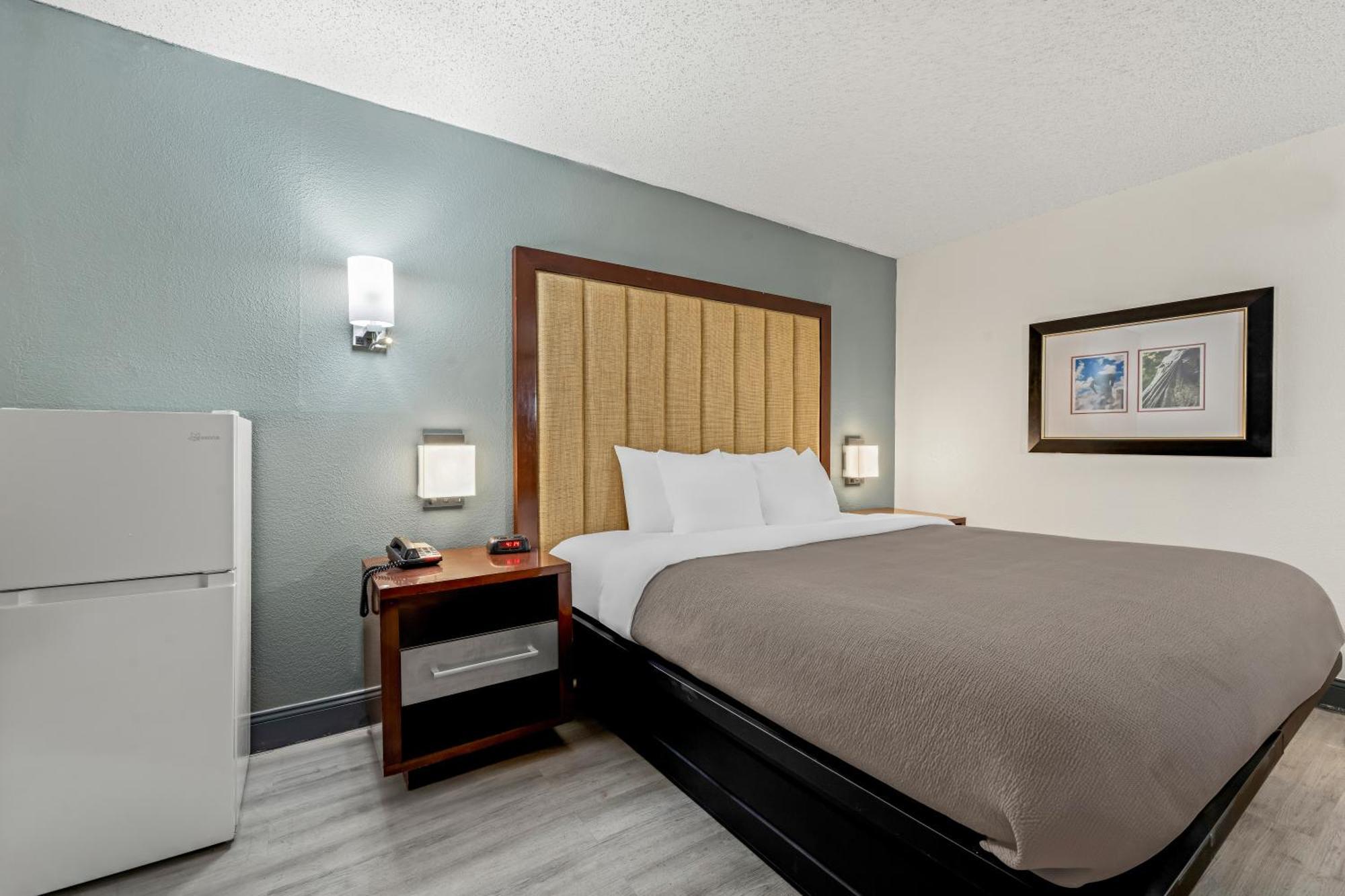 Quality Inn Rocky Mount Buitenkant foto