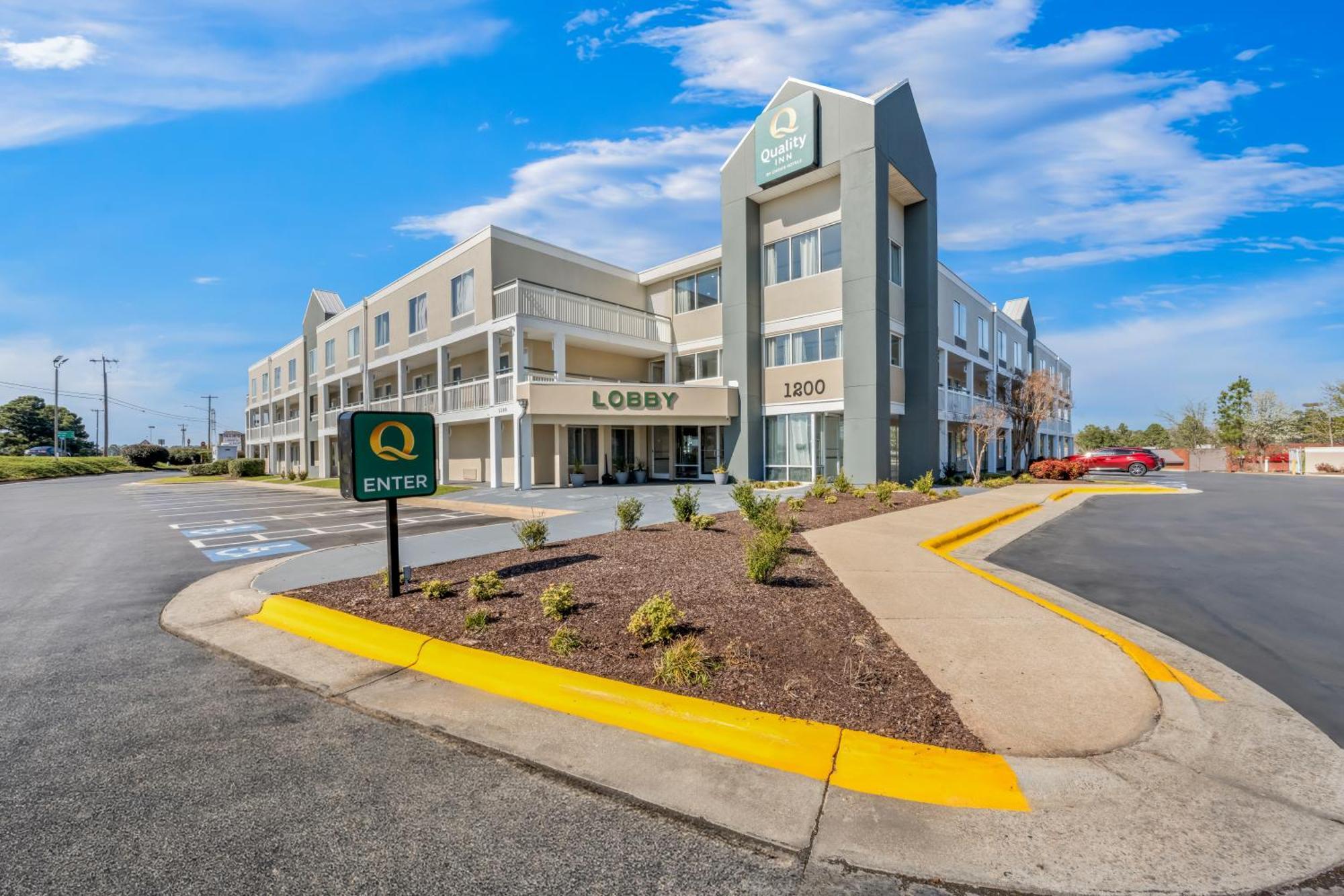 Quality Inn Rocky Mount Buitenkant foto